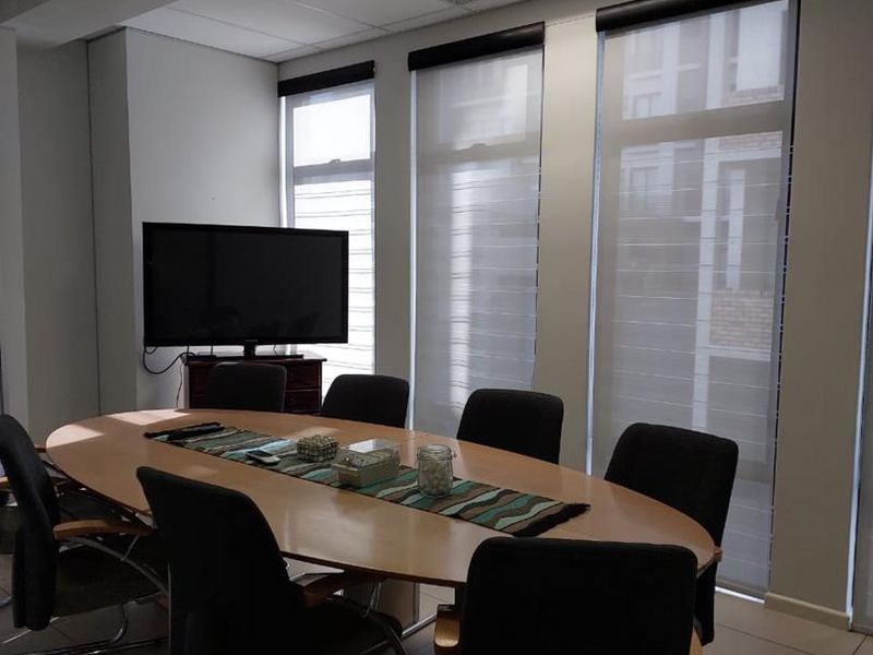 Spacious Offices & Boardroom in Prime Location Southern Industrial - Photo 7