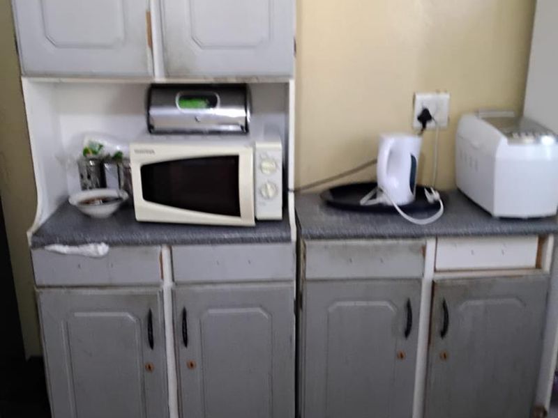 3-Bedroom Home for Sale in Kwanobuhle, Uitenhage - Photo 7