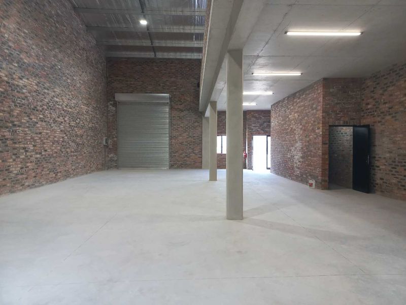 New development, ready for your business! - Photo 2