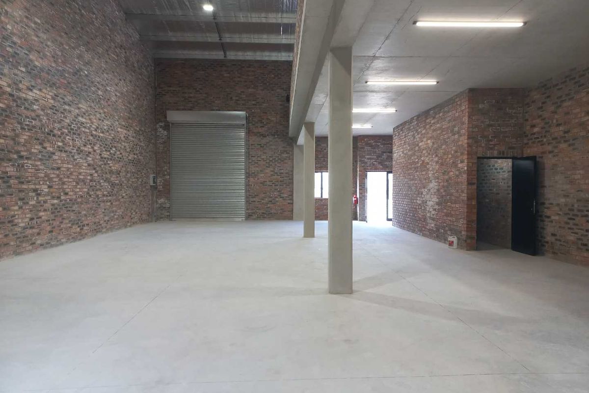New development, ready for your business! - Photo 2