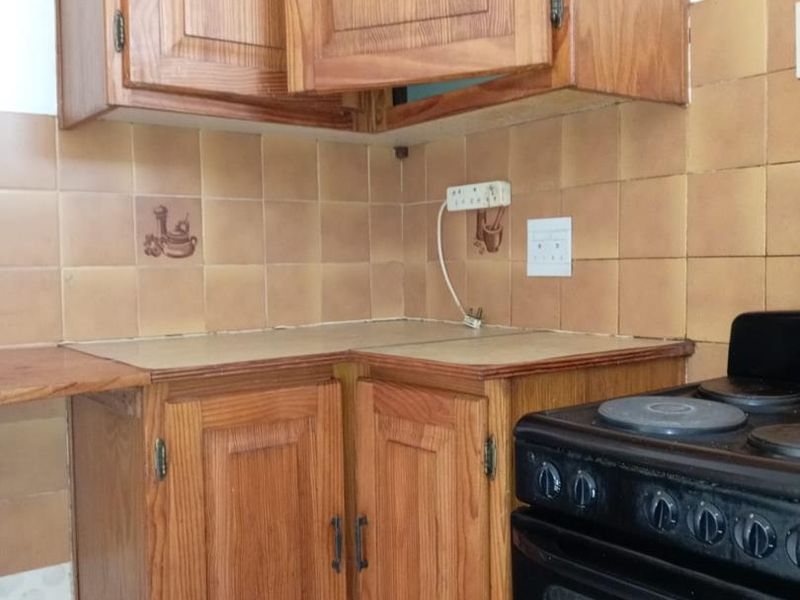 A 1 BEDROOM FLAT TO RENT IN SUNNYSIDE - Photo 3