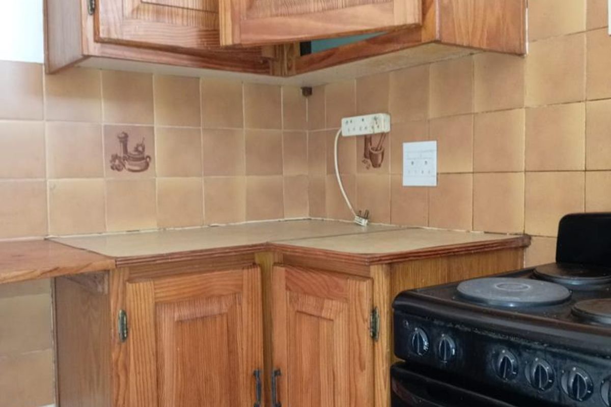 A 1 BEDROOM FLAT TO RENT IN SUNNYSIDE - Photo 3