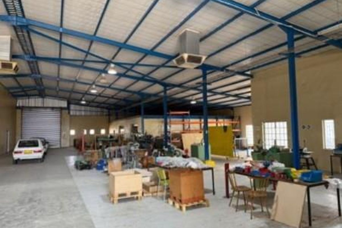 PROSPERITA NEAT WAREHOUSE FOR SALE - Photo 2
