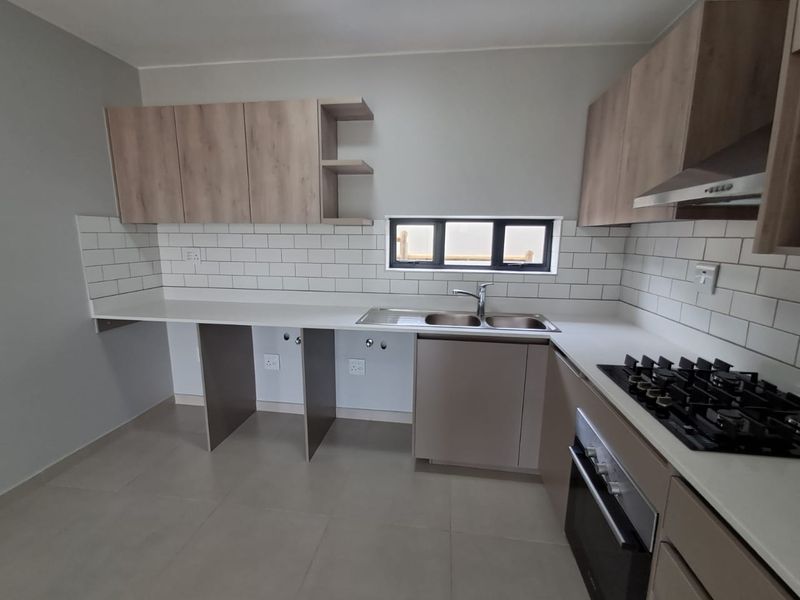 2 Bedroom Apartment in Hartland Fynbos Heuwels - 1 September 2026 - Photo 6