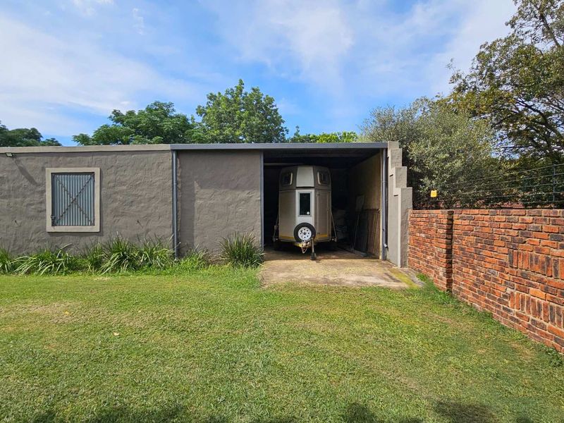 Compact, Secure, OFF THE GRID Equestrian Property - Photo 9