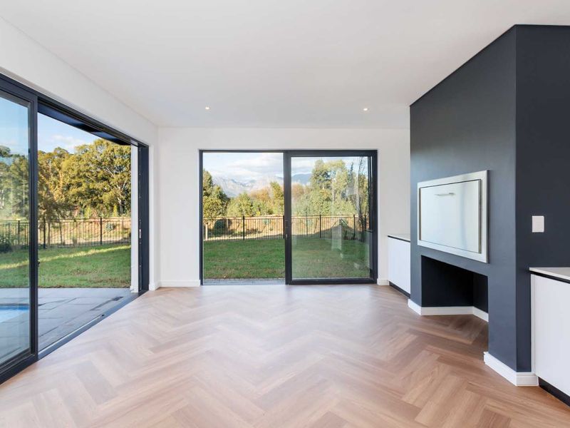 Turnkey Luxurious Four-Bedroom Home in Paarl Valleij Lifestyle Estate & Farm - Photo 7