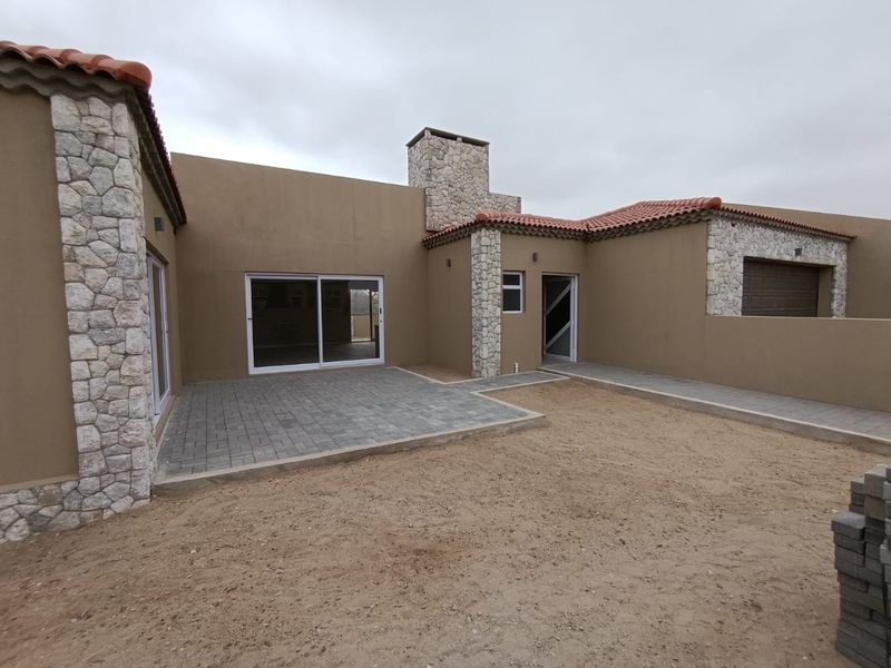NEW 3-Bedroom U-Shaped Home | Rossmund, Swakopmund - Photo 8