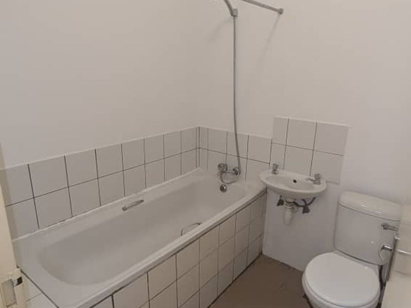 Khomasdal - Francis Court - 2 bedroom - Photo 7