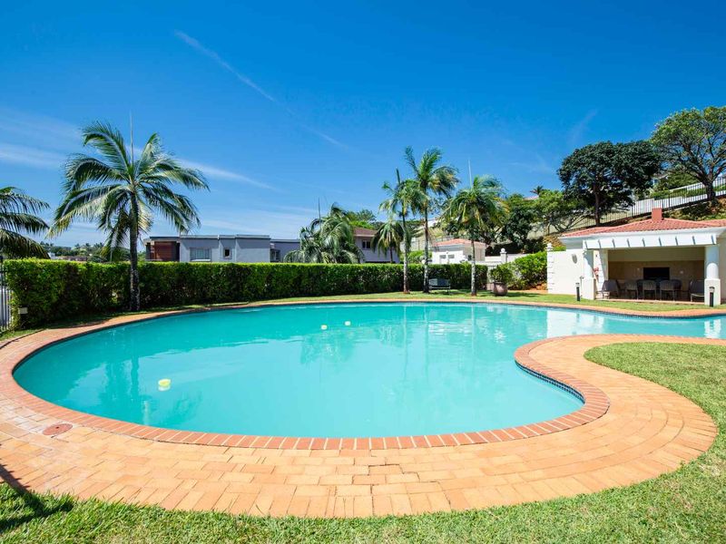Hendra - Stunning Apartment with Spectacular Views in an Exclusive, Secure Complex! - Photo 1