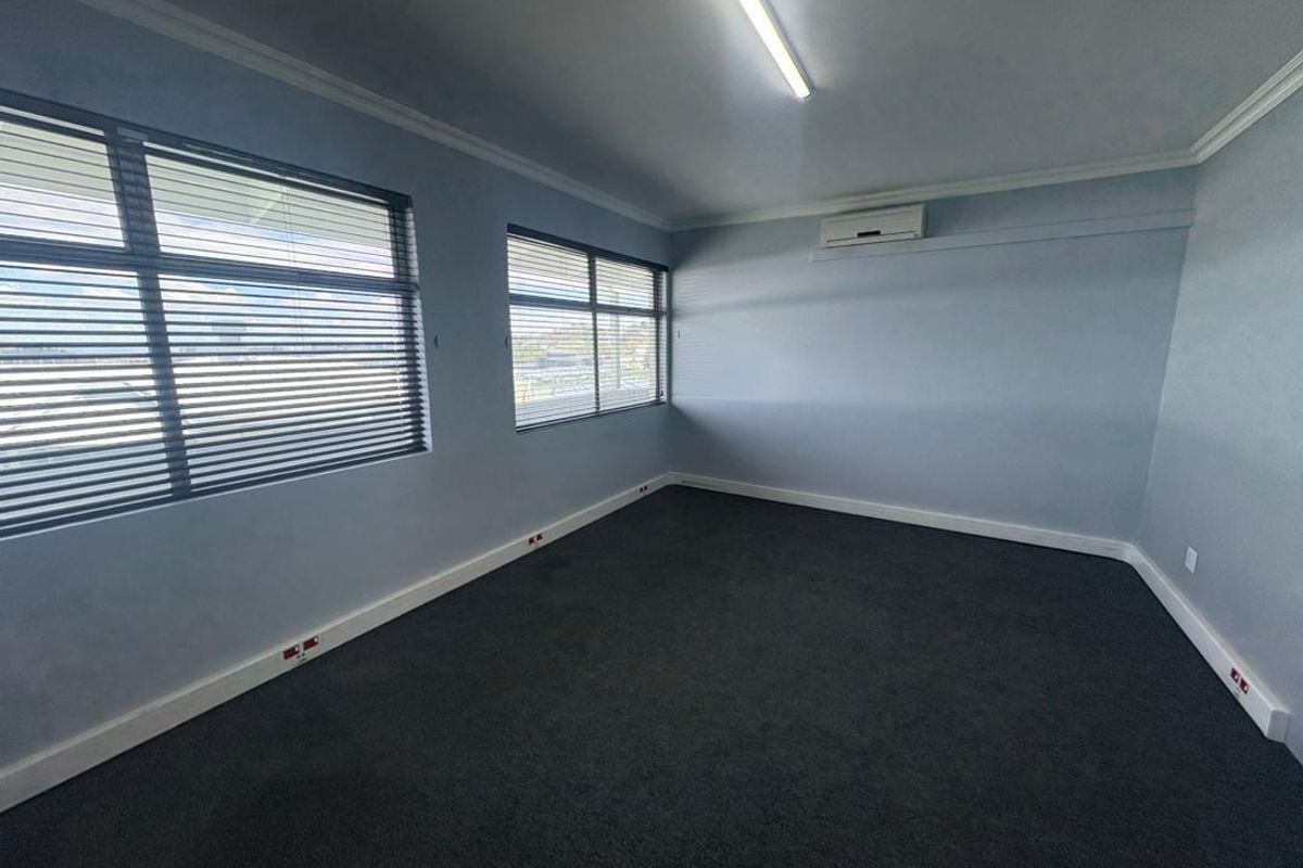 Office To Let in Maerua Park, Windhoek - Photo 3