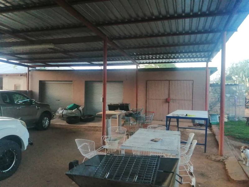 FOR SALE- 4 BEDROOM HOUSE IN OUTJO, NAMIBIA - Photo 10