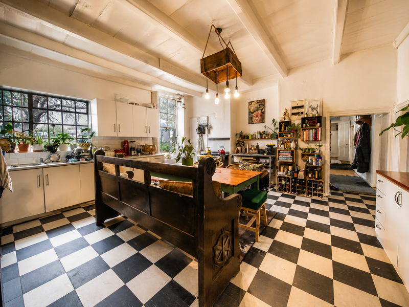 Charming 3-Bedroom Farm House to Rent in Simondium – R30,000/month - Photo 3