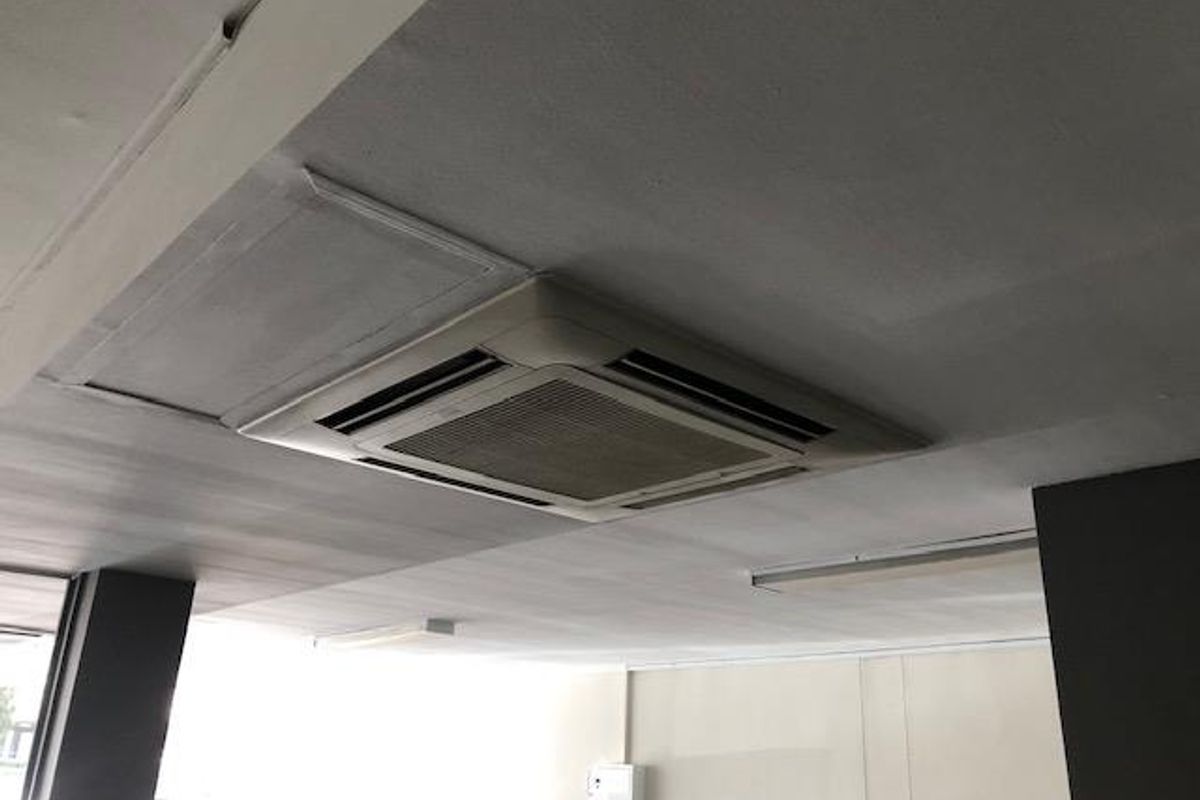 Commercial Unit in Southern Industrial for Sale - Photo 5