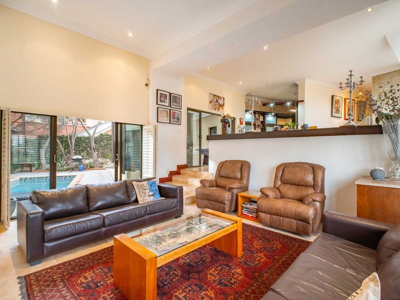 Masterpiece on the Fairway - Photo 9