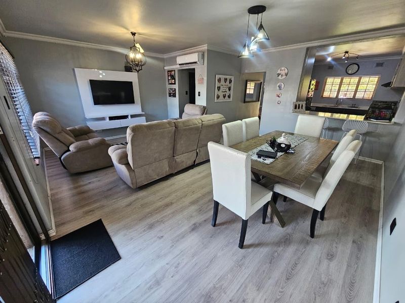 Welcome to Kinsley Gardens - where modern living meets relaxed coastal charm in the heart of the Bluff - Photo 9