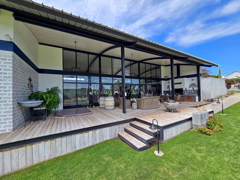 Outjo:  A BEAUTIFUL, ECLECTIC WAREHOUSE-STYLE HOME IS FOR SALE - Photo 6