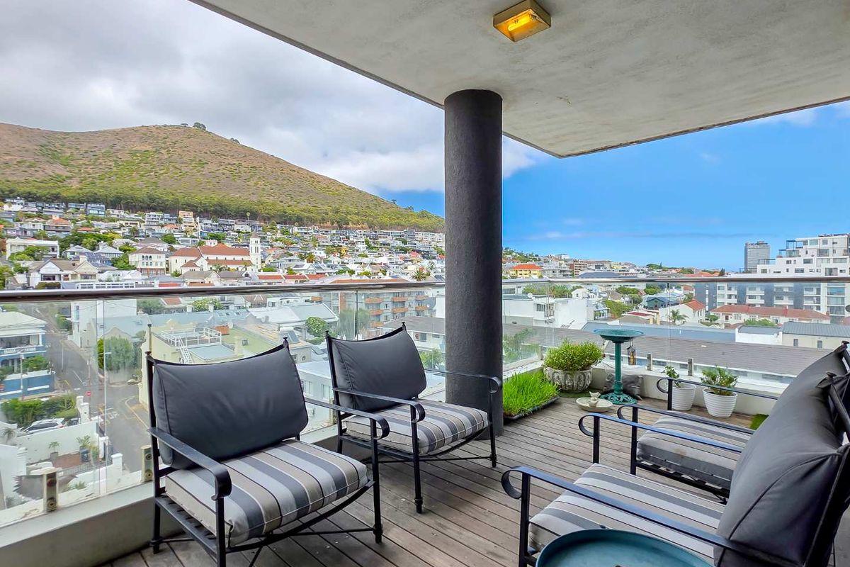Airbnb Friendly In The Heart Of Green Point - Photo 2