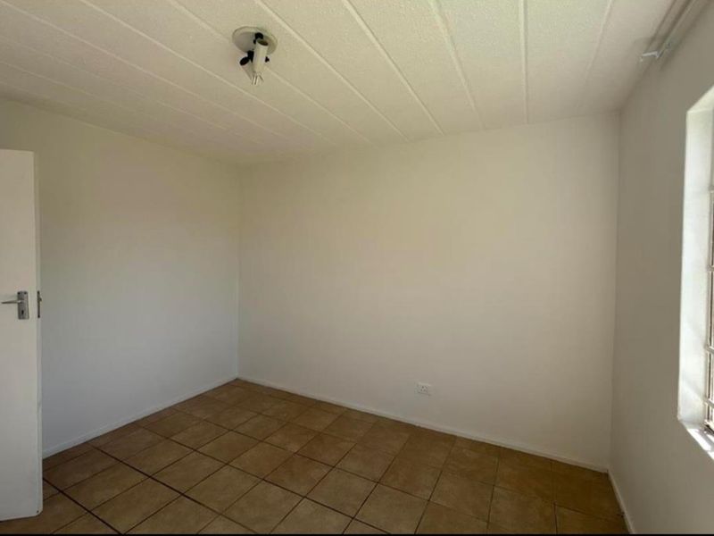 2 Bedroom Apartment for sale - Photo 9