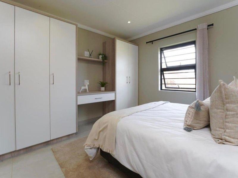 NEW DEVELOPMENT | LION PRIDE SECURITY ESTATE 3 Bed | 2 Bath | Open-Plan  | No Transfer Fees - Photo 10
