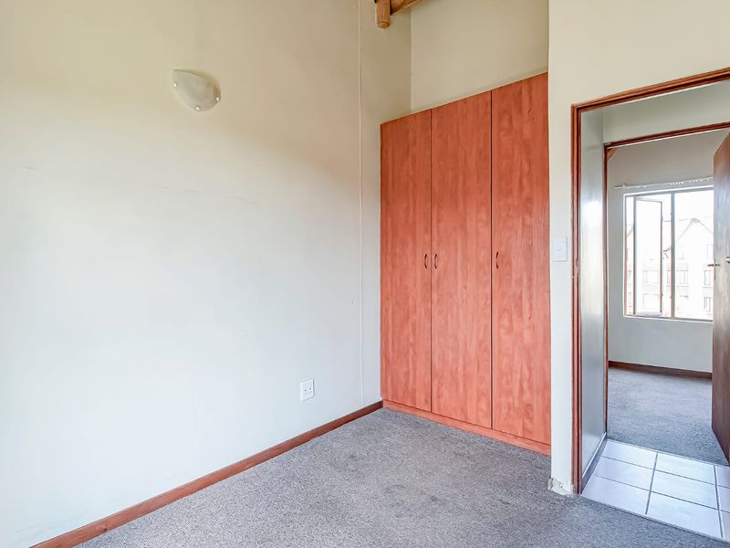 2-Bedroom Apartment in a Secure Estate - Photo 7