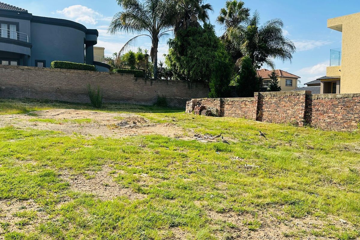 Prime Vacant Stand Overlooking the Fairway For Sale at Blue Valley Golf Estate - Photo 5