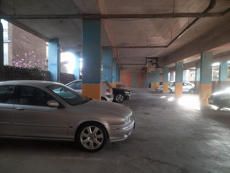 2  Bedroom Apartment for sale in Xanadu - Photo 2