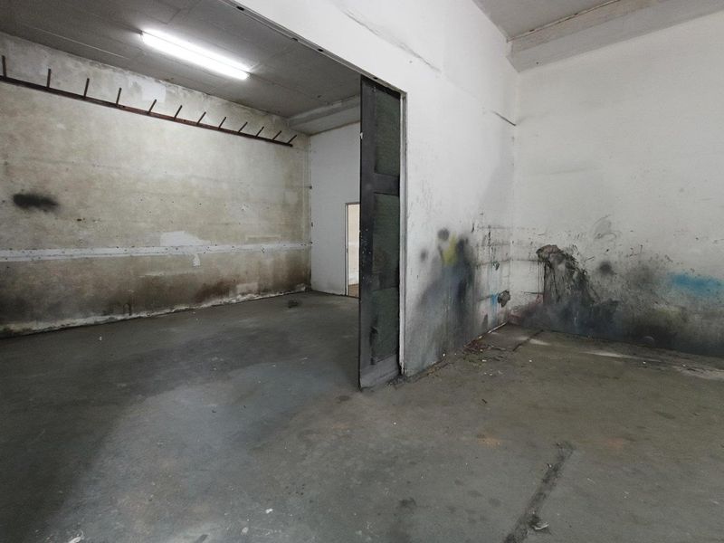 Warehouse | Stand alone |990m2 |  250 amps - Photo 8