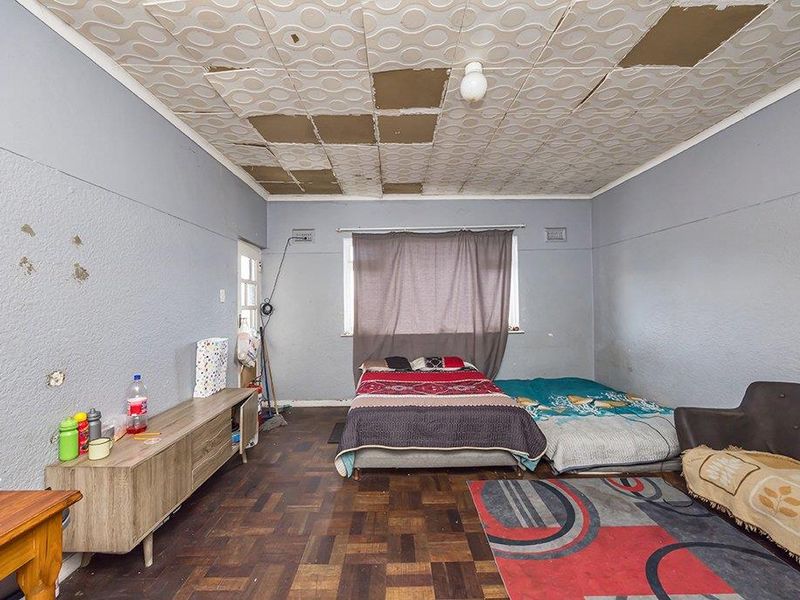 Spacious 3 Bedroom Apartment with Garage in Parow - Photo 6