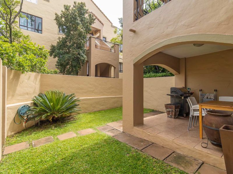 Garden Apartment – Move-In Ready & Priced to Sell! - Photo 3