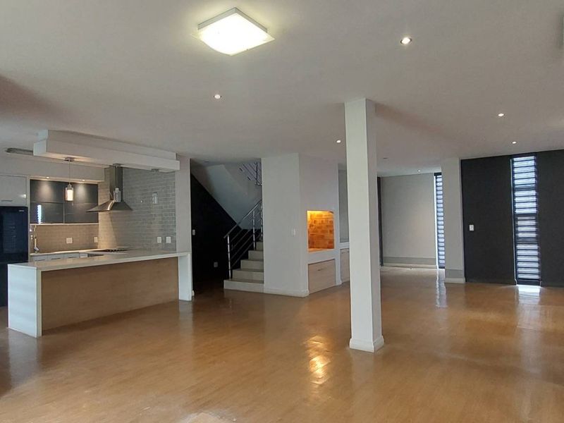 3 Bedroom house in Meersig Walvis Bay - Photo 2
