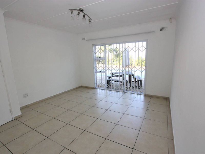 Hendra Estates - Large Family Home With Flatlet For Rent In Prime Umhlanga - Photo 8