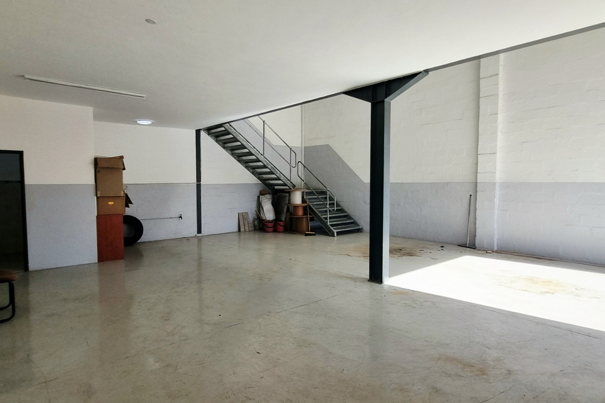 Turnkey 184m2 warehouse-office hybrid in Cornubia Industrial Precinct | Smart security, 63 amps, and epoxy floors - Photo 4