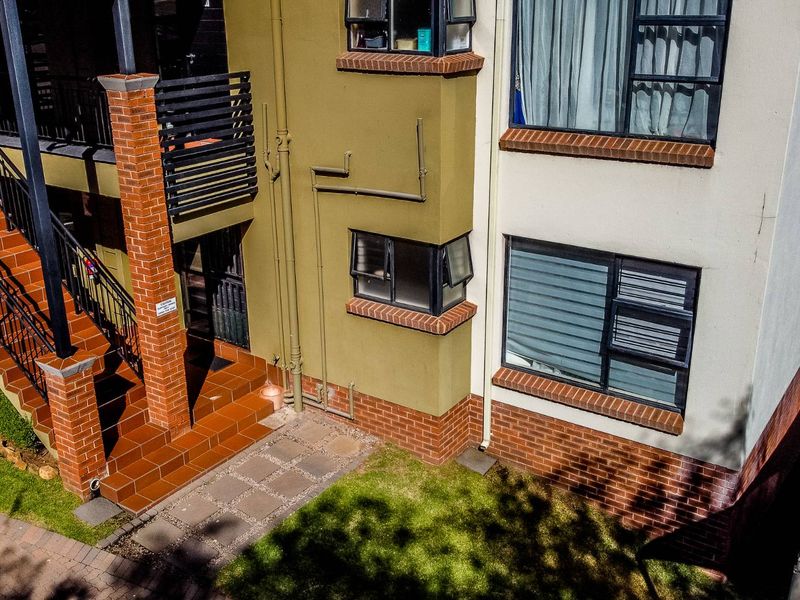 2 Bedroom Ground Floor, Pet‐Friendly Unit with Private Garden in Bakara - Photo 7