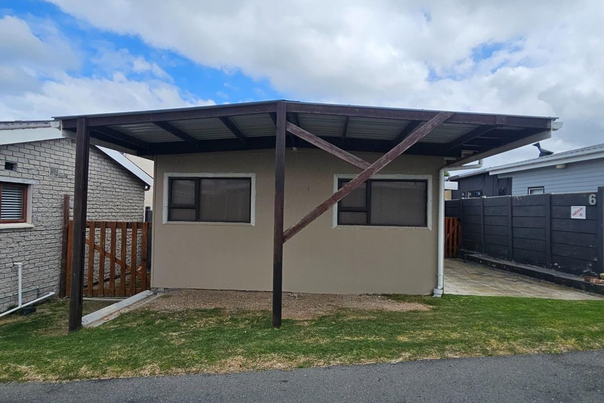 Affordable Seaside Escape with Loads of Potential - Photo 4