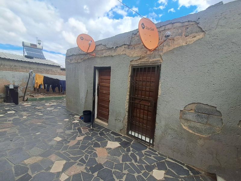 An Investment Property In Ivory Park - Photo 5