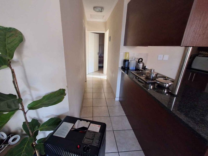 Convenient Location Meets Comfort in This 3-Bedroom Gem - Photo 6