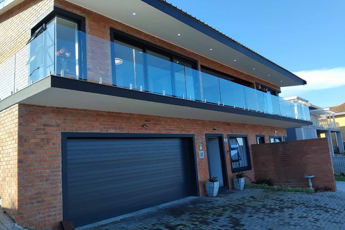 EXCEPTIONAL LOW MAINTENANCE GEM - Photo 2