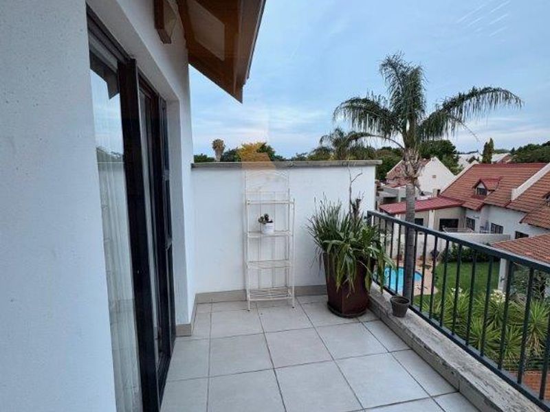 Outstanding Price! Prime Location! - Photo 4