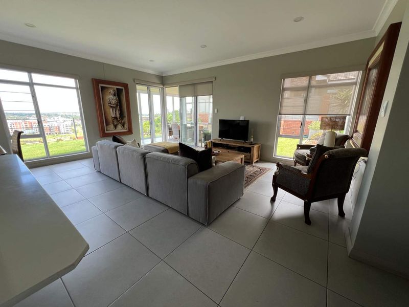 ATTENTION ALL OVER 50! - Photo 5