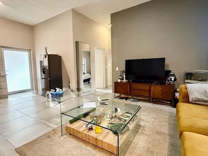 Unfurnished apartment to rent - Photo 3