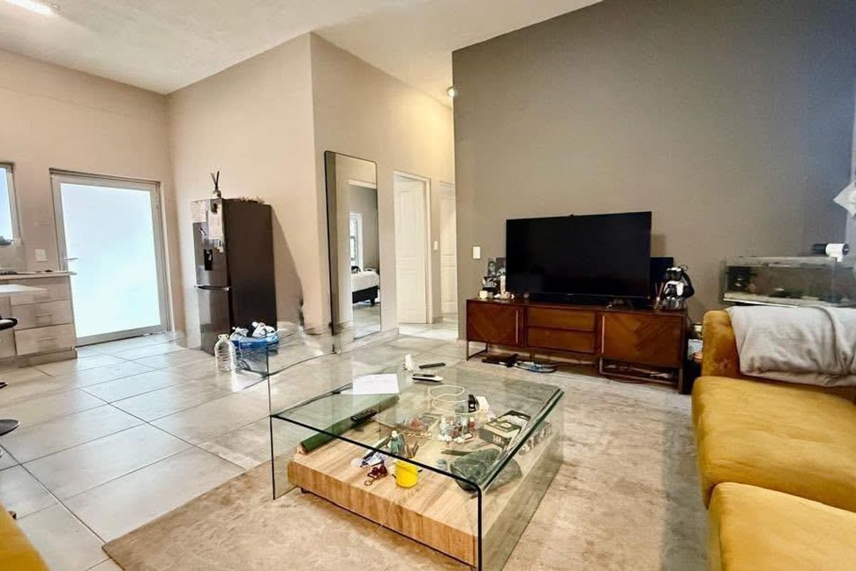 Unfurnished apartment to rent - Photo 3