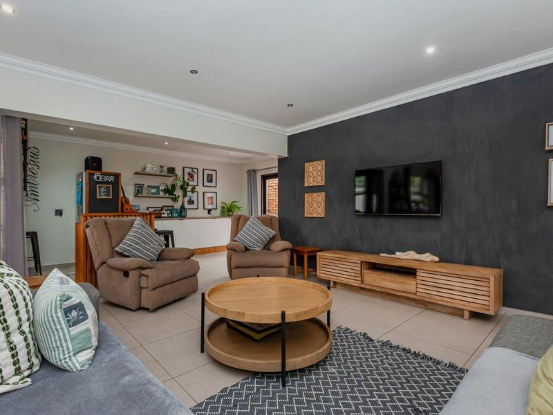 3 Bedroom House for Sale in New Redruth - Photo 9