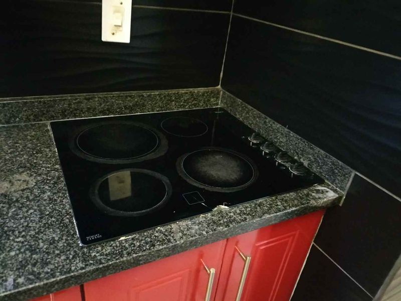 Three bedroom house to rent - Photo 5