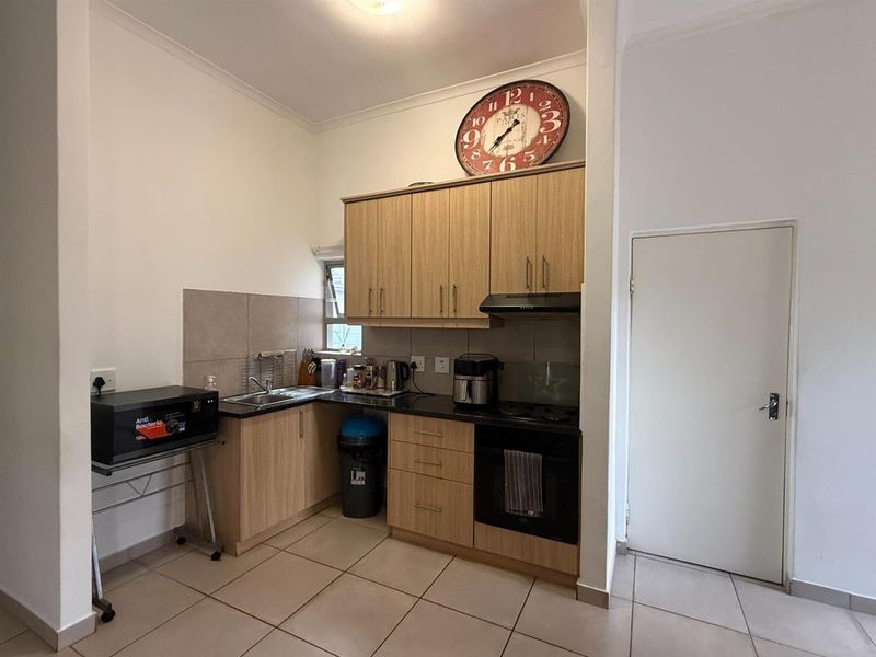 Perfect for your first home! - Photo 4