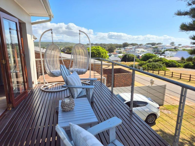 Dream Home & Investment in Prime Hartenbos - Photo 5