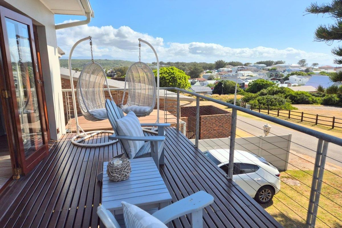 Dream Home & Investment in Prime Hartenbos - Photo 5