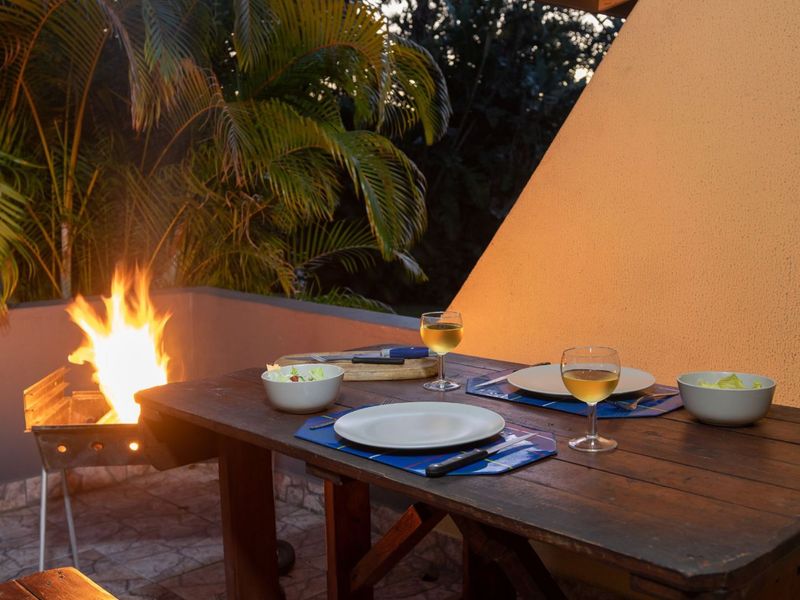 REDUCED !!! 2 bedrooms Apartment in ST LUCIA - Photo 2