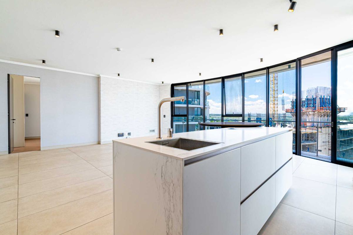 Luxury Above All - Photo 5