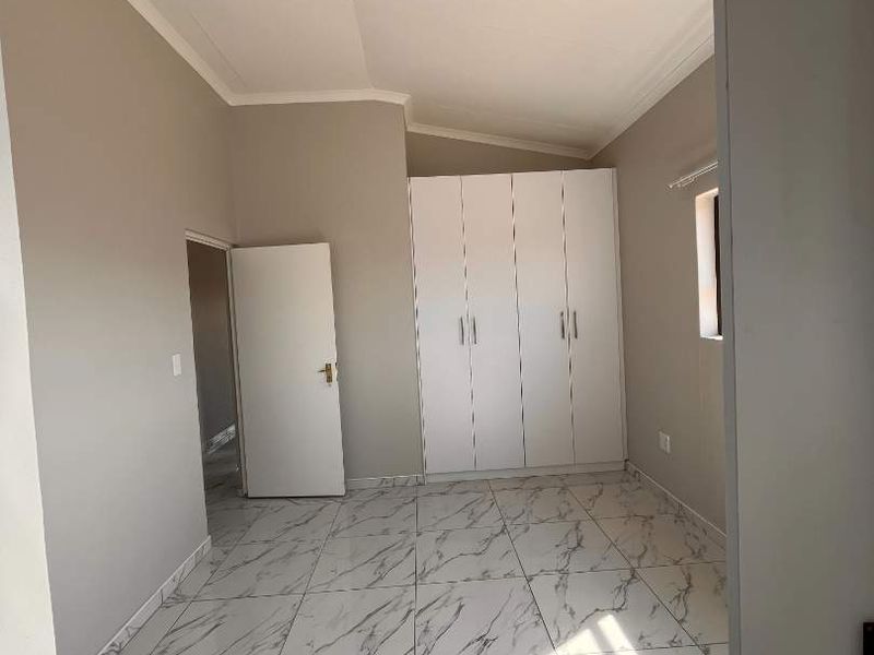 Salvia Court, Otjomuise Extension 10 - Photo 7