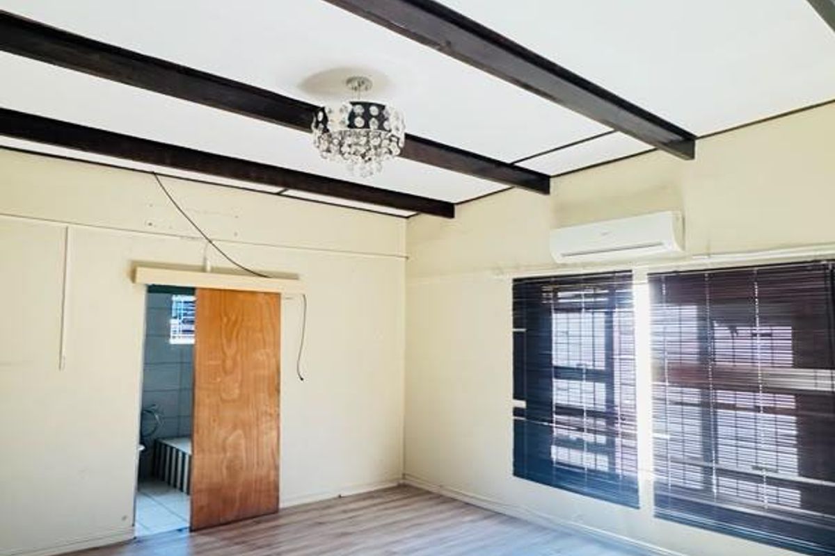 HOUSE FOR RENT - Photo 2